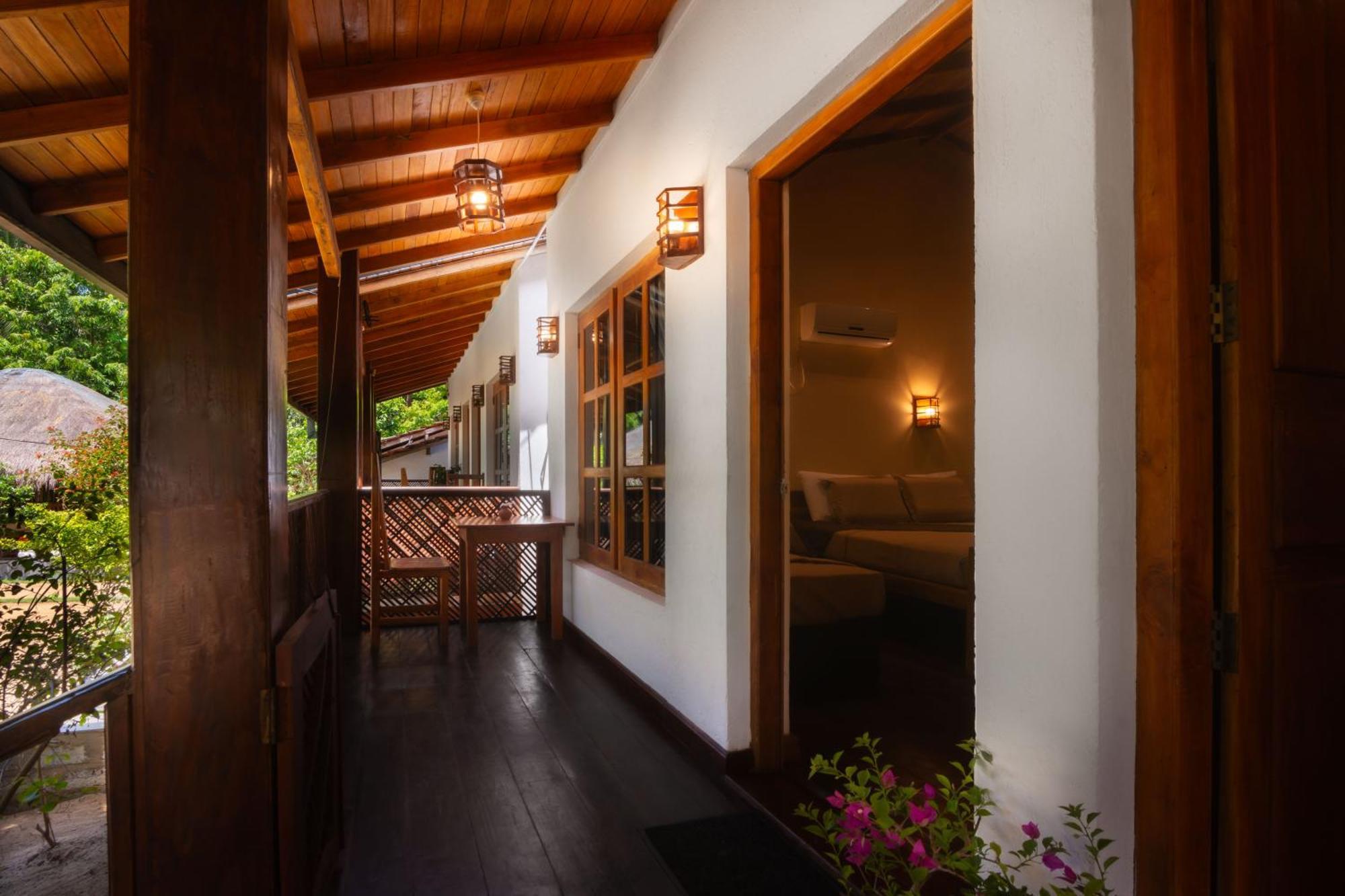 Hotel Arugambay Coco Bay Arugam Bay Habitación foto